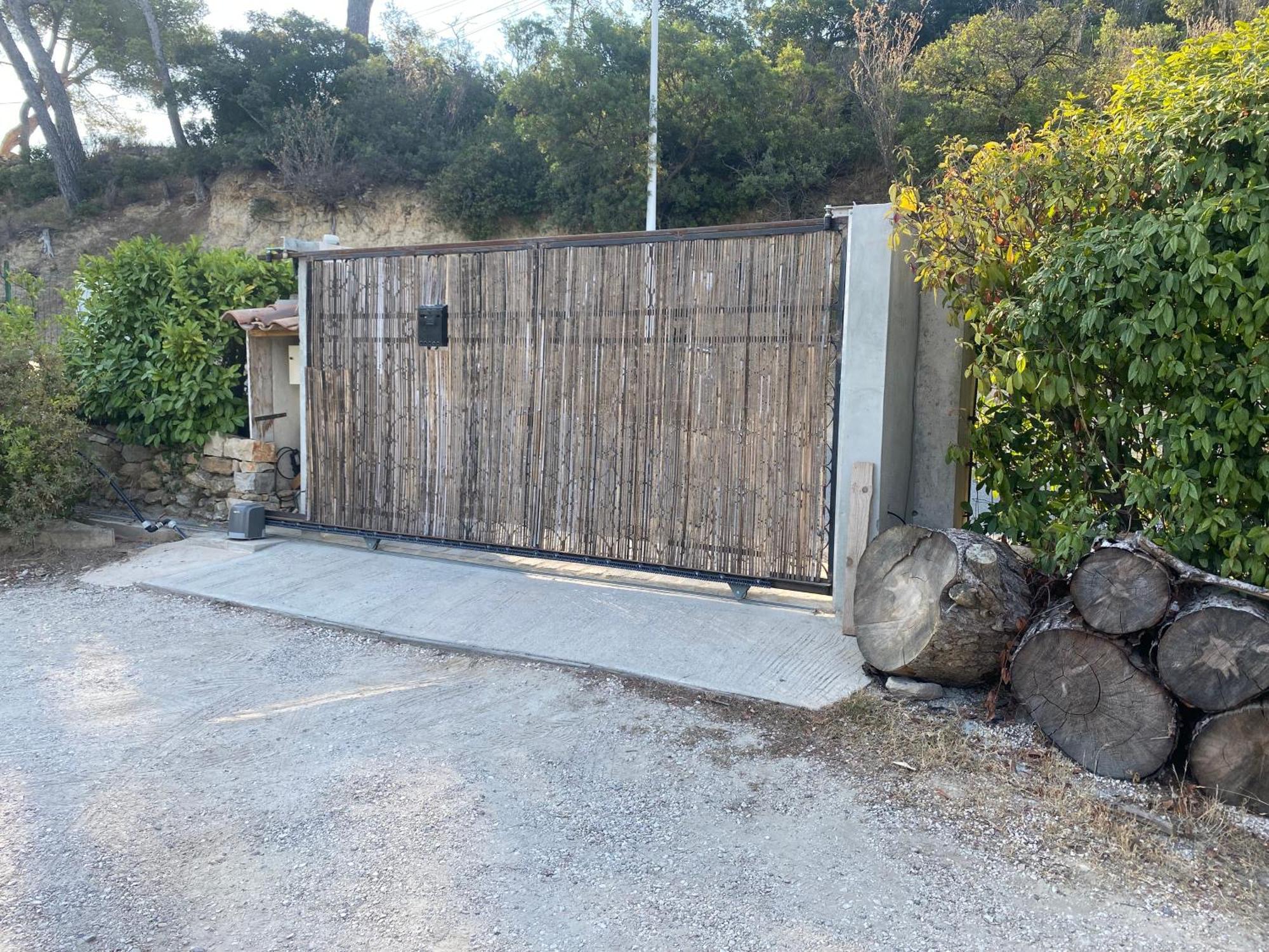 La Chambre Du Moulin Saint-Cyr-sur-Mer Luaran gambar